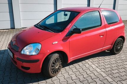 Toyota Yaris 228.500 km 1.150 &euro; Hagen 58089