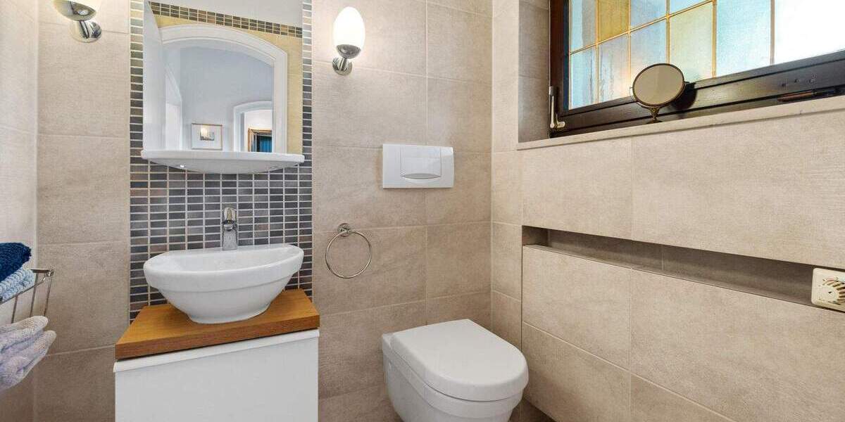 TOLLES HAUS IN TOLLER LAGE! 9 zimmer