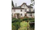 Flexibel nutzbares Zweifamilienhaus im Villenstil mit Wintergarten, BalkonLoggia und uneinsehbarem Garten in der Parkstraße mit Altlasten