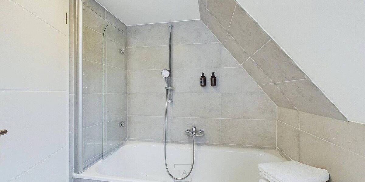 Etagenwohnung Leverkusen Schlebusch - 1 Zimmer, 35 m&sup2;, 550&euro; | Angebot:26795099