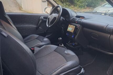 Opel Corsa 111.739 km 1.100 &euro; Wuppertal 42278