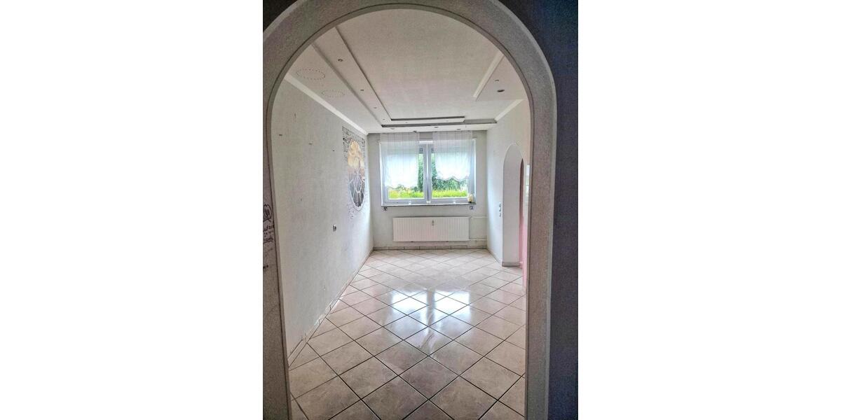 Erdgeschosswohnung 3,5 Z. 79 m² mit Garten, Terrasse & Garage 3.5 zimmer