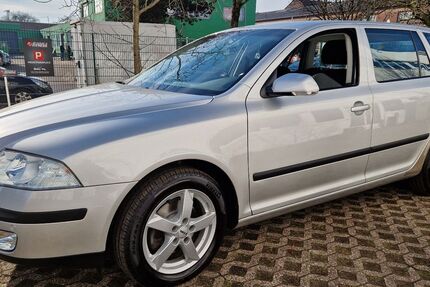 Skoda Octavia 87.000 km 9.850 &euro; Düsseldorf 40215