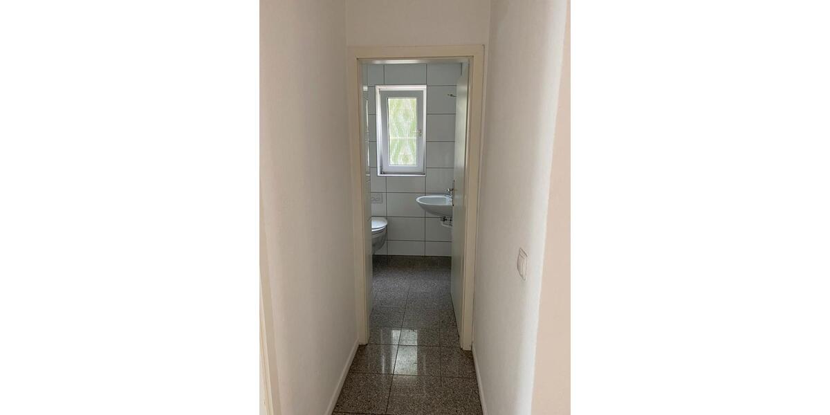 Erdgeschoßwohnung Hagen Hagen-Mitte - 3 Zimmer, 95 m&sup2;, 880&euro; | Angebot:25654678