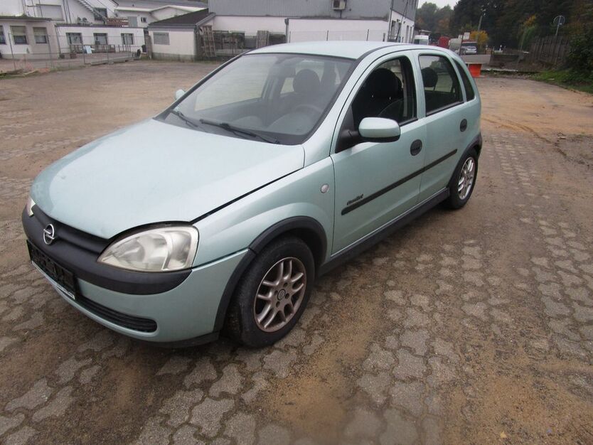 Opel Corsa 153.000 km 850 € Overath 51491