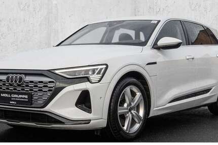 Audi Q8 e-tron 25.837 km 44.450 &euro; Düsseldorf 40474