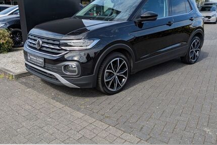 VW T-Cross 84.041 km 17.285 &euro; Leverkusen 51373