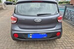 i10