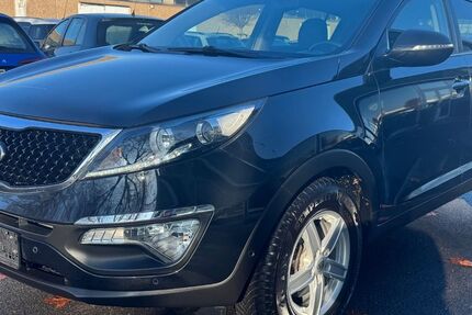 Kia Sportage 127.517 km 10.390 &euro; Düsseldorf 40233