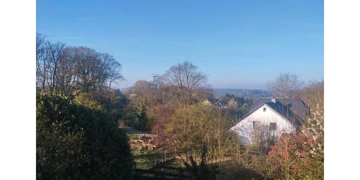 Energetisch saniertes KfW 40 Ein-Zweifamilienhaus 7 zimmer