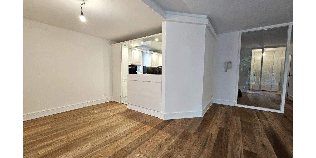 Etagenwohnung Solingen Ohligs-Aufderhöhe - 3 Zimmer, 117 m&sup2;, 1.400&euro; | Angebot:25702959