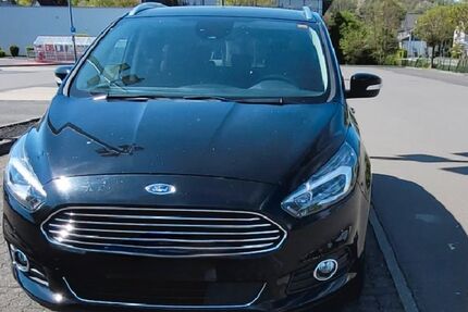 Ford S-Max 73.500 km 18.500 &euro; Engelskirchen 51766