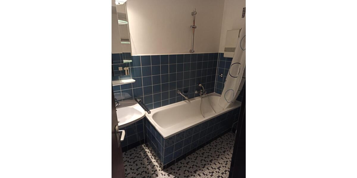 Etagenwohnung Düsseldorf Stadtbezirk 3 - 1 Zimmer, 48 m&sup2;, 190.000&euro; | Angebot:26705264