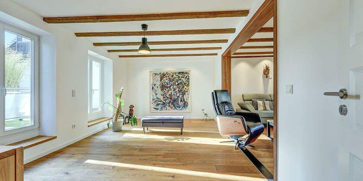 Mehrfamilienhaus, Wohnhaus Mettmann - 9 Zimmer, 307 m&sup2;, 3.700&euro; | Angebot:25733775