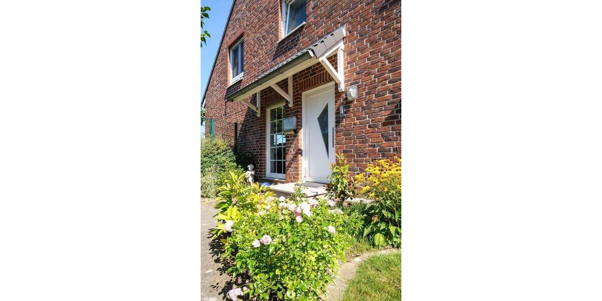 PAESCHKE-Doppelhaus in ruhiger Lage mit optimaler Anbindung 4 zimmer