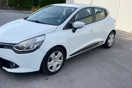 Renault Clio 153.000 km 6.999 &euro; Remscheid 42855