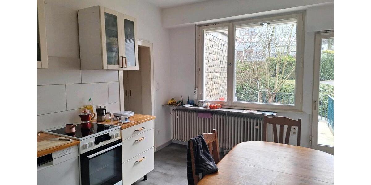 WG-Zimmer in Lennep, bahnhofsnah 1 zimmer