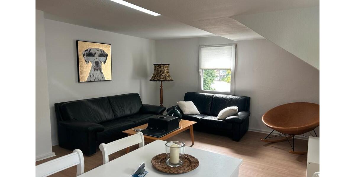 Dachgeschoßwohnung Wermelskirchen - 4 Zimmer, 95 m&sup2;, 650&euro; | Angebot:26459040