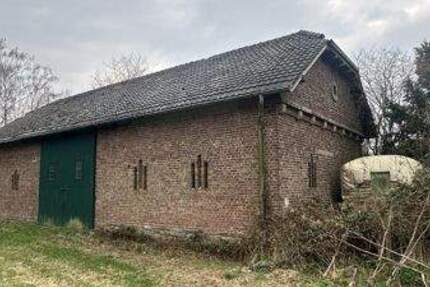 Großzügiges Grundstück mit positivem Bauvorbescheid für zwei Doppelhaushälften im Außenbereich(§?35) zimmer