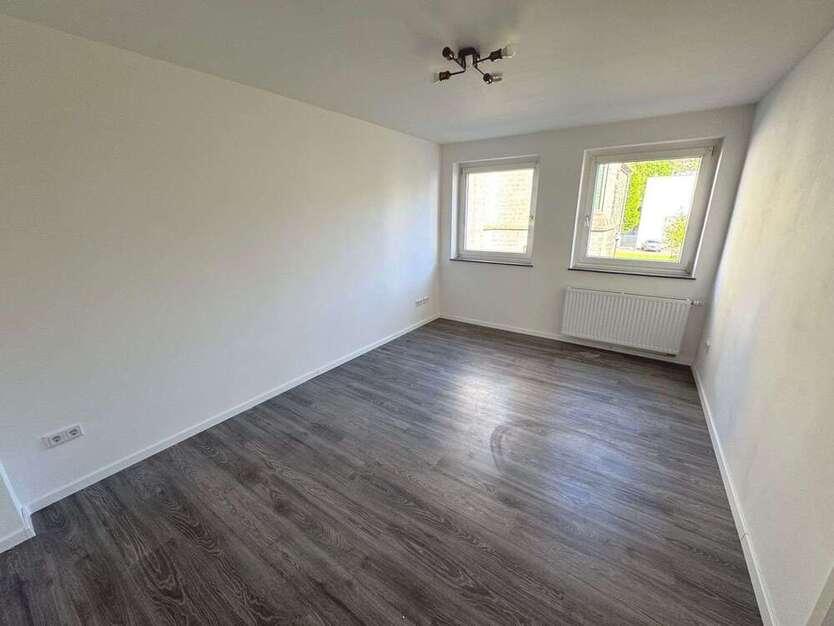 Wohnung zum Mieten in Wuppertal 322 € 46 m²