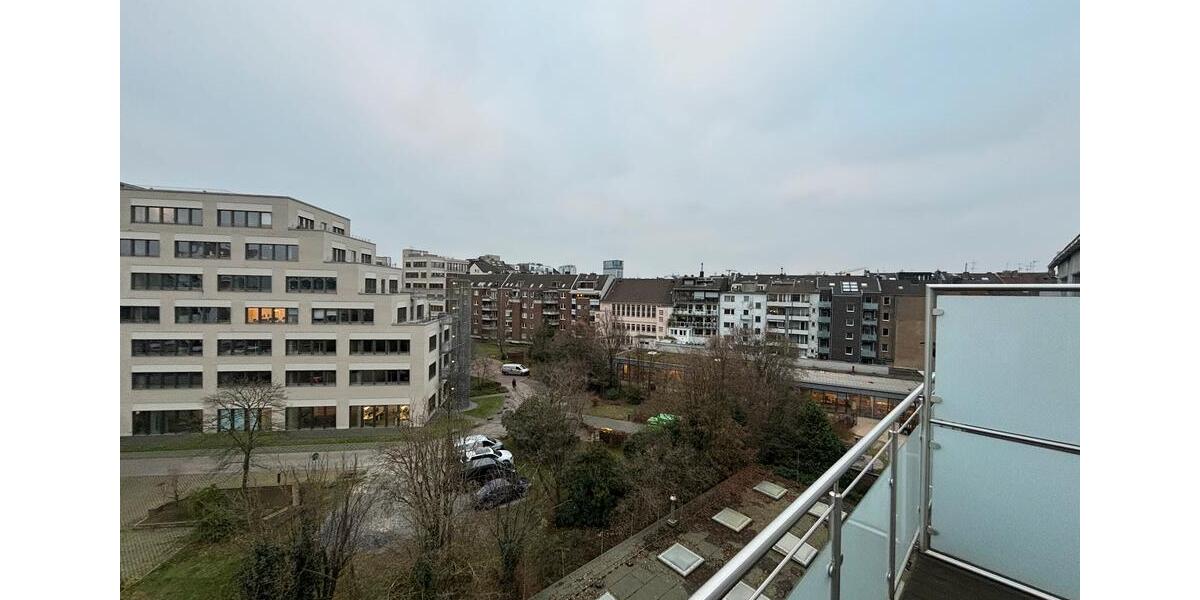 Penthouse-Wohnung nähe Hofgarten 3 zimmer