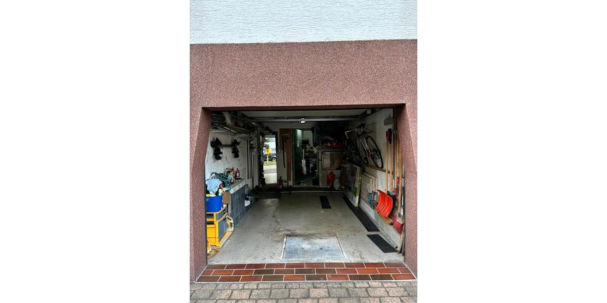 Schöne Doppelhaushälfte mit Garten in Zentraler RemscheiderLage 5 zimmer