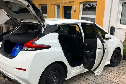 Nissan Leaf 14.507 km 16.500 &euro; Bergisch Gladbach 51429