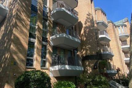 Großzügige 3-Zimmer-Wohnung mit Südbalkon und Tiefgarage