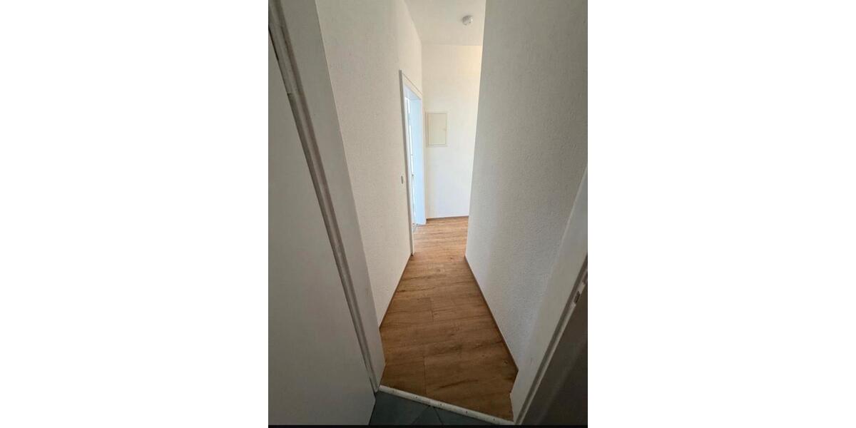 Etagenwohnung Wuppertal Gemarkung Langerfeld - 2 Zimmer, 65 m&sup2;, 580&euro; | Angebot:26413877