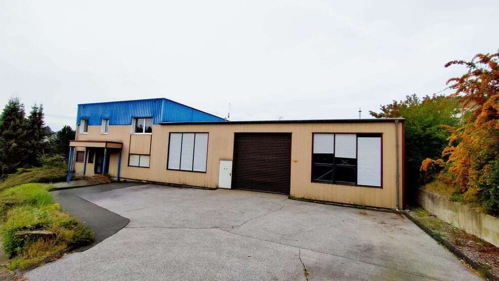 Halle in Remscheid 410.000 € 300 m²