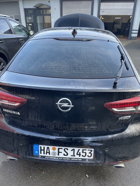 Opel Insignia 144.289 km 12.350 € Hagen 58095