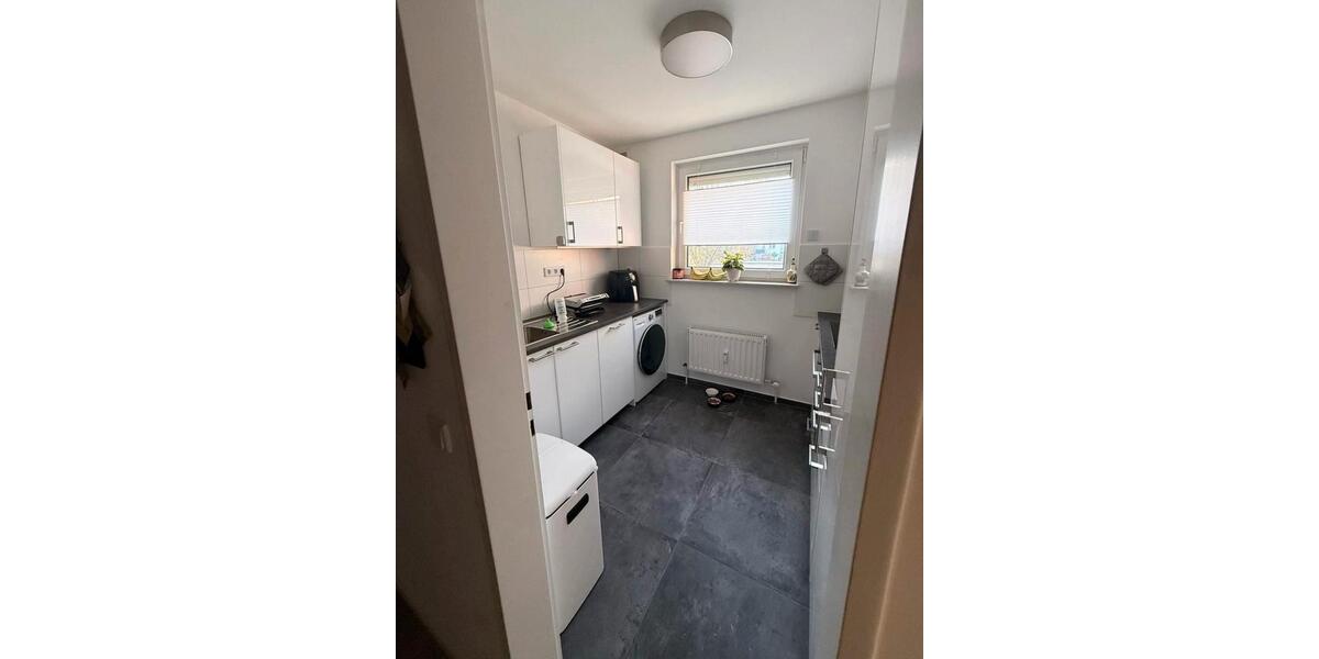 Etagenwohnung Leverkusen Alkenrath - 3 Zimmer, 70 m&sup2;, 1.090&euro; | Angebot:26439650