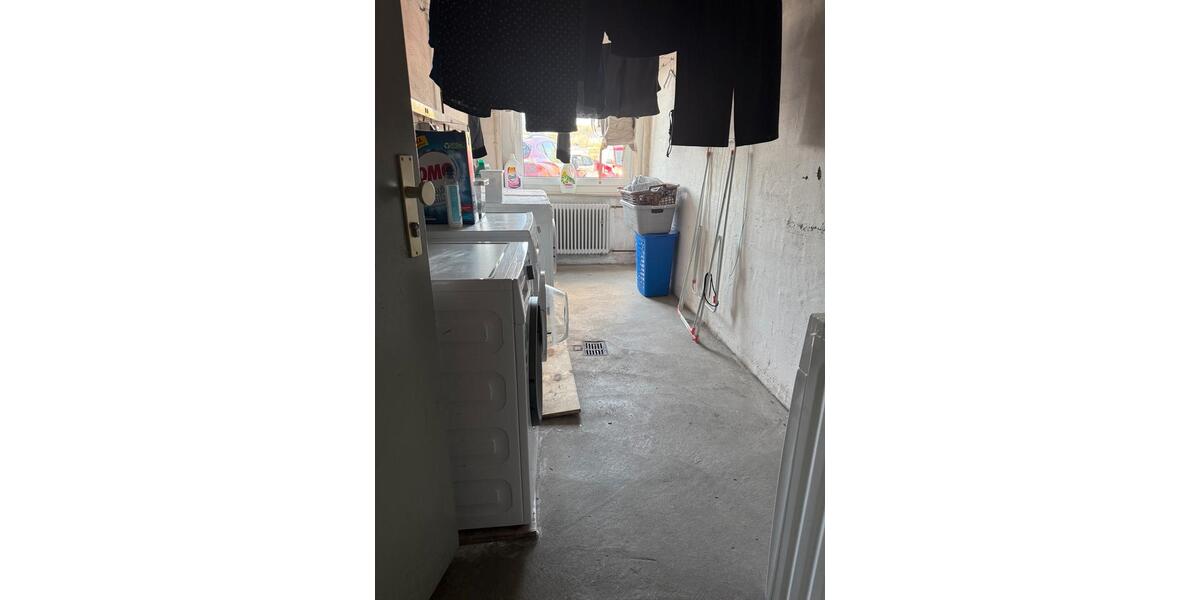 Dachgeschoßwohnung Remscheid Reinshagen - 3.5 Zimmer, 82 m&sup2;, 180.000&euro; | Angebot:26305537