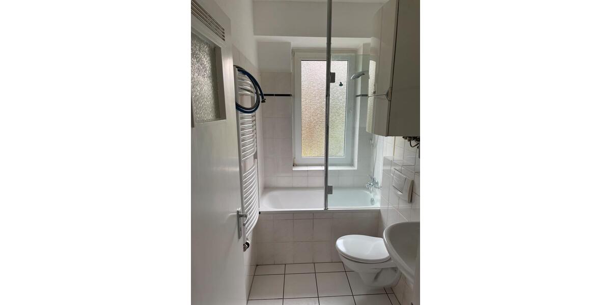 Erdgeschoßwohnung Remscheid - 2 Zimmer, 52 m&sup2;, 470&euro; | Angebot:26396493