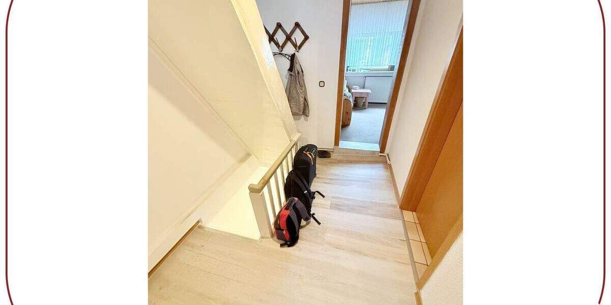 Einfamilienhaus Leichlingen - 5 Zimmer, 163 m&sup2;, 419.000&euro; | Angebot:25769306