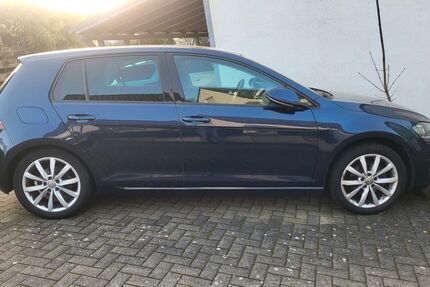 VW Golf 217.000 km 12.300 &euro; Leverkusen 51381