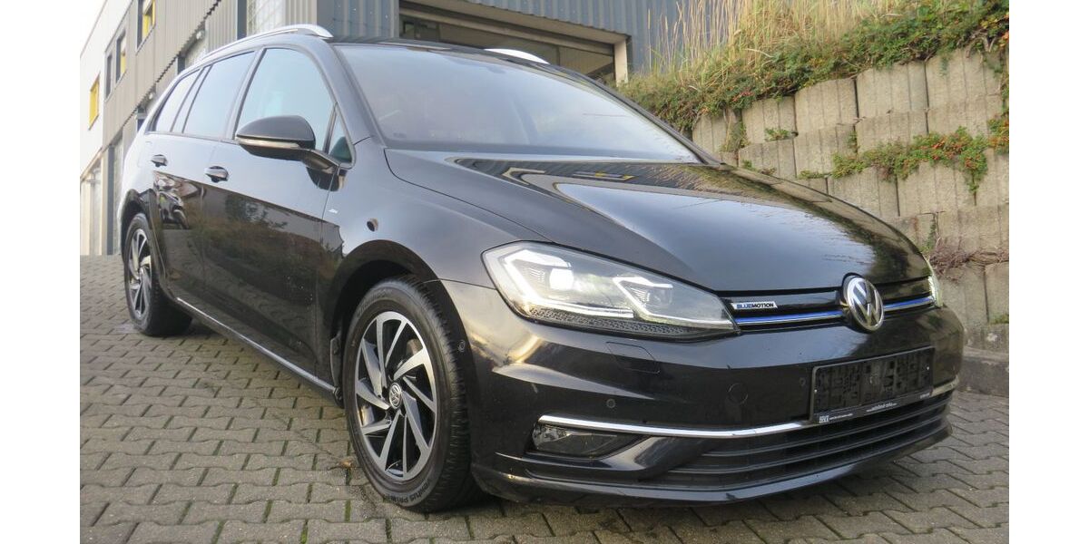 VW Golf 77.844 km 13.590 &euro; Lindlar 51789