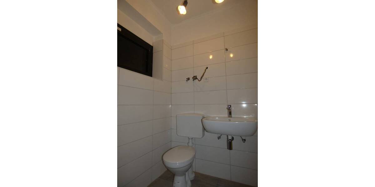 Dachgeschosswohnung mit Balkon in Solingen-Ohligs zu vermieten!!! 1 zimmer