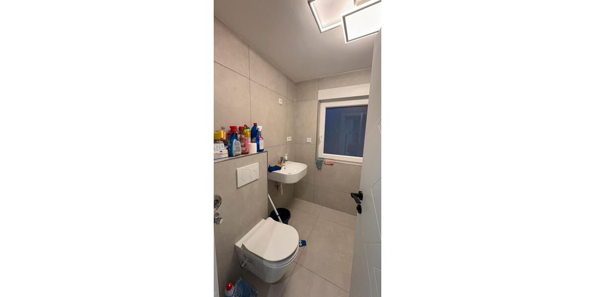 Dachgeschoßwohnung Wermelskirchen - 2 Zimmer, 70 m&sup2;, 1.750&euro; | Angebot:25874310