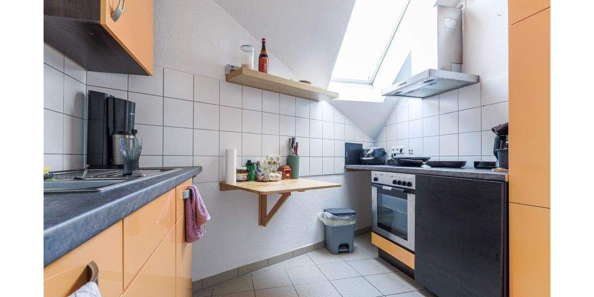 Attraktive 3 Zi. Eigentumswohnung in Leverkusen-Lützenkirchen mit Balkon * ca. 66,52 m² Wfl. * Tiefgarage * Duschbad ... 3 zimmer