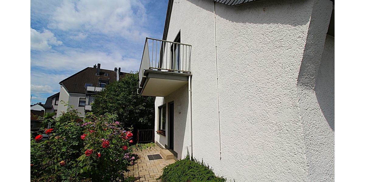 Raumwunder mit diversen Nutzungsmöglichleiten: Massives EFH mit Garten, Garage und viel Potenzial 7 zimmer