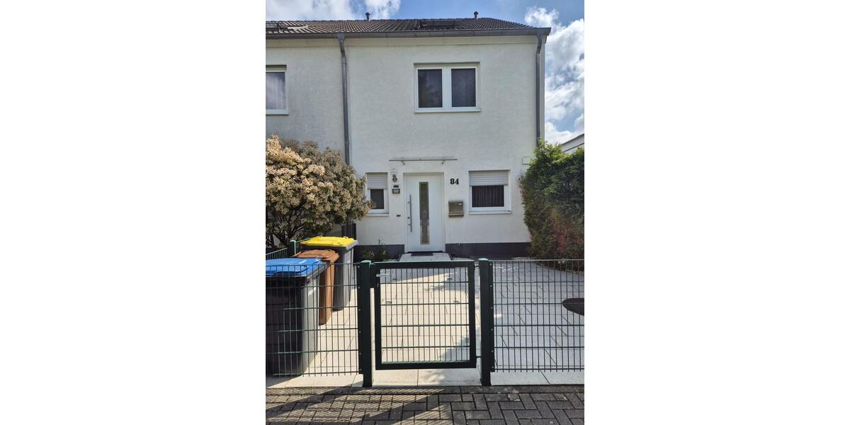 Reihenhaus Bergisch Gladbach Gronau - 7 Zimmer, 150 m&sup2;, 740.000&euro; | Angebot:26484941