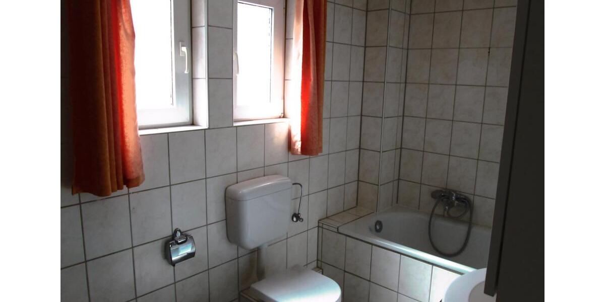 Doppelhaushälfte Lindlar - 2 Zimmer, 106 m&sup2;, 285.000&euro; | Angebot:26130673