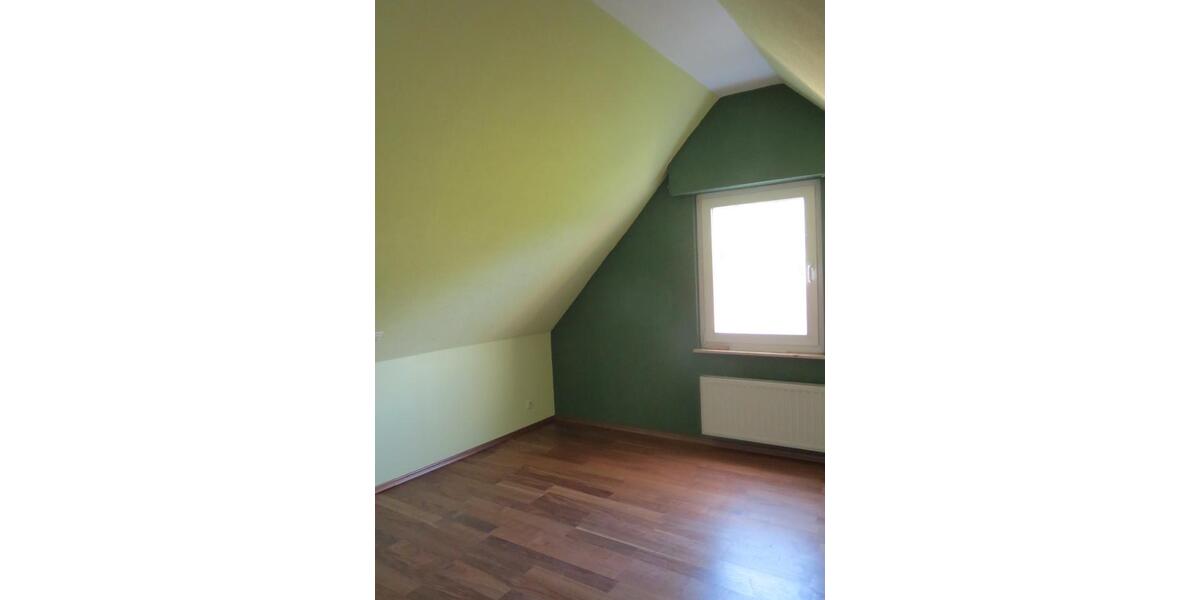 Doppelhaushälfte Velbert Langenberg - 6 Zimmer, 148 m&sup2;, 1.690&euro; | Angebot:25358178