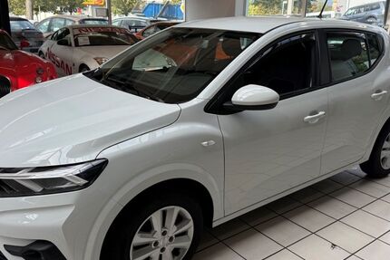 Dacia Sandero 24.438 km 13.980 &euro; Gevelsberg 58285