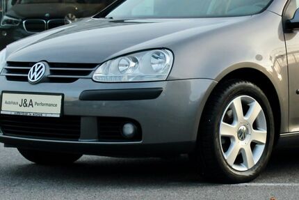 VW Golf 39.600 km 6.990 € Düsseldorf 40625