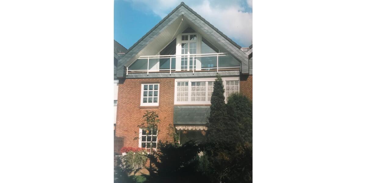 Reihenhaus Leverkusen Alkenrath - 5 Zimmer, 134 m&sup2;, 1.780&euro; | Angebot:25302183