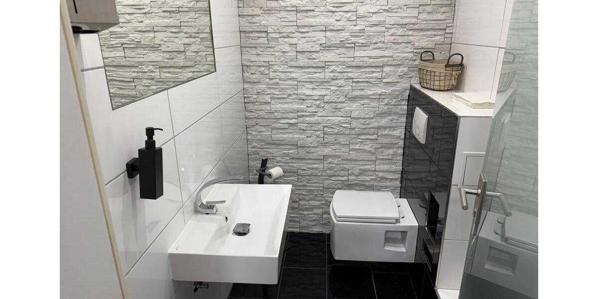 Befahrbare Autohaus Gewerbehalle Halle ca 900qm mit Büro zimmer