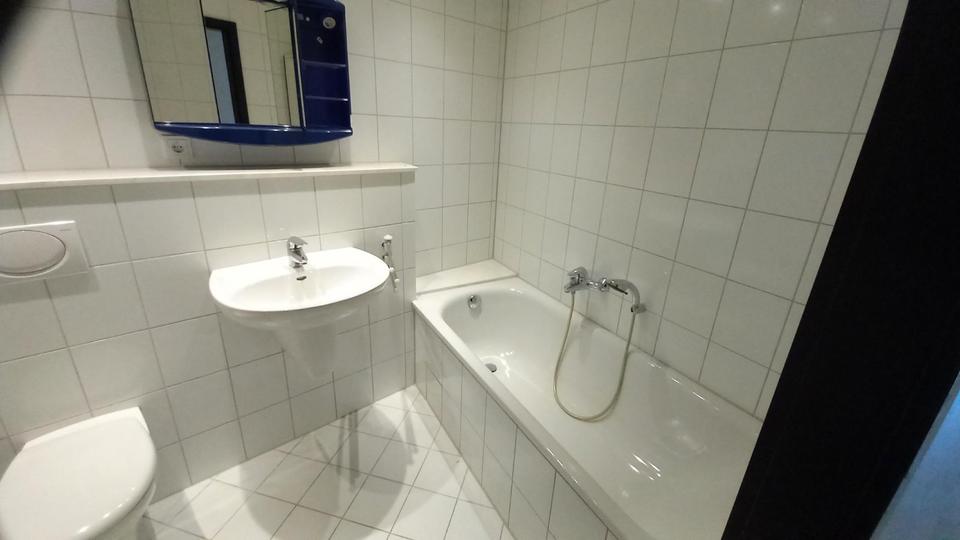 4 Zimmer Wohnung in Velbert Am Berg auch freiberuflich nutzbar 4 zimmer