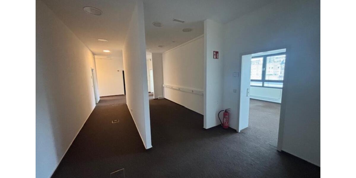 Bürogebäude über 4 Etagen in Leverkusen (Einzeletage ab 330m²) zimmer